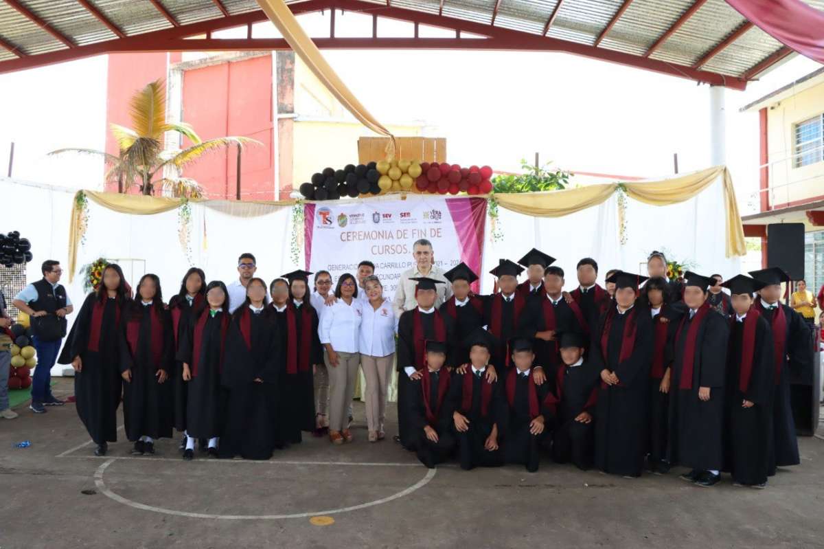 En Veracruz se trabaja para que estudiantes cuenten con una formación integral y de excelencia: Vargas Barrientos