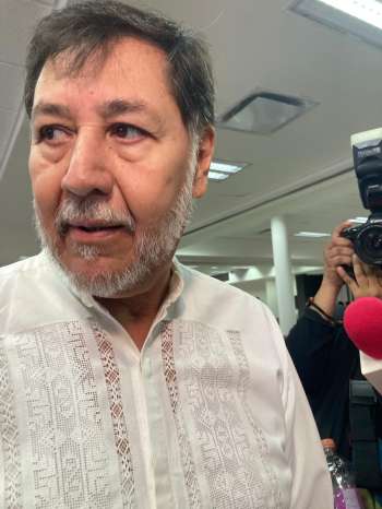 Fernández Noroña se manifiesta en contra de la desaparición de plurinominales y de la reelección  