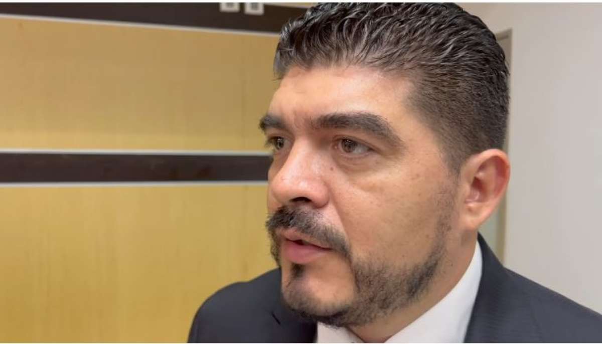 Zenyazen Escobar impulsa Reformas Constitucionales