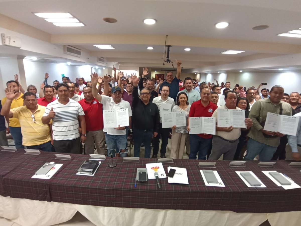 Firman convenio Infonacot y sindicatos portuarios y de Industria de la CAT para que agremiados obtengan créditos con bajas tasas de interés  