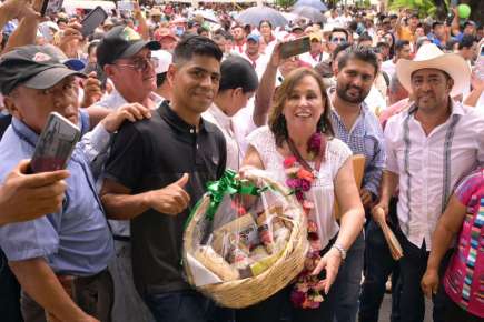 AMOR CON AMOR SE PAGA Y EL SUR ME LO DIO TODO, ROCÍO NAHLE A SUS PAISANOS SUREÑOS