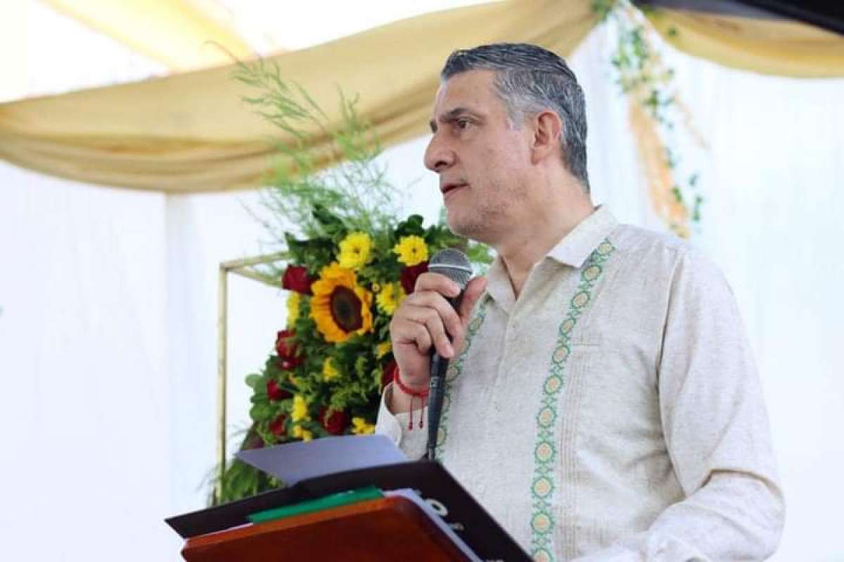 Advierte la SEV, no se debe condicionar las inscripciones con el pago de cuotas escolares  