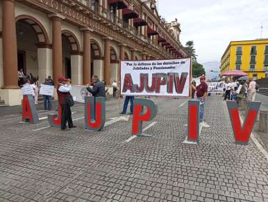 2 años y 9 meses sin seguro de vida, pone en riesgo a unos 30 mil jubilados de que sus familiares no reciban esta prestación  