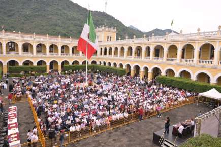 ORIZABA MUESTRA TODO SU RESPALDO A ROCÍO NAHLE