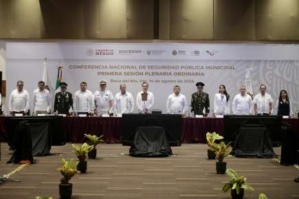 Con cero impunidad y sin complicidad, Veracruz entre los estados más seguros: Gobernador