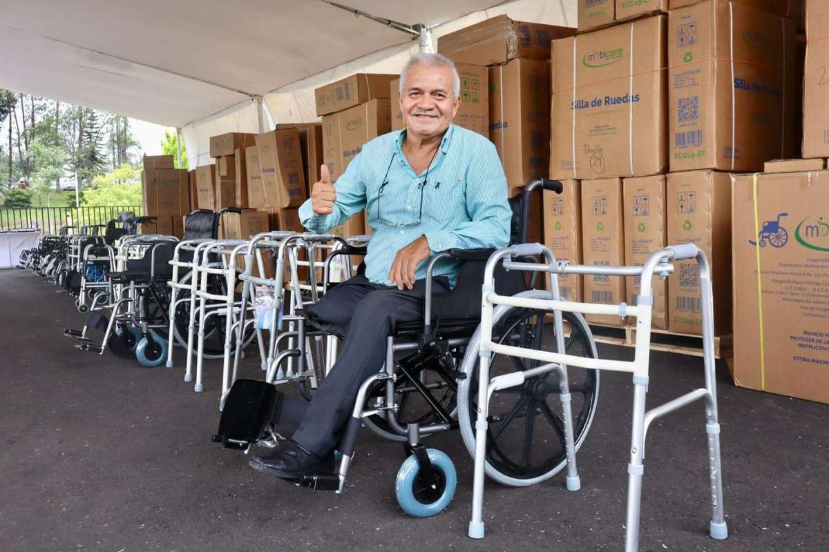 Siempre con los que más lo necesitan: 133 municipios reciben 3mil apoyos funcionales