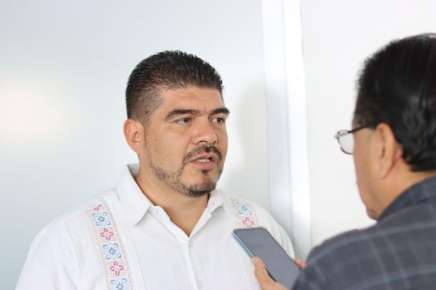 Zenyazen Escobar celebra la desaparición de la USICAMM