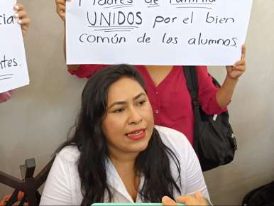 No hay tráfico de drogas en Telesecundaria de Xalapa, problema se originó porque los denunciantes exigen el retorno de exdirectora  