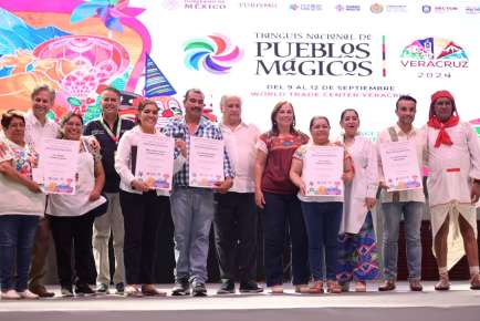CLAUSURAN ROCÍO NAHLE Y MIGUEL TORRUCO TIANGUIS NACIONAL DE PUEBLOS MÁGICOS VERACRUZ 2024