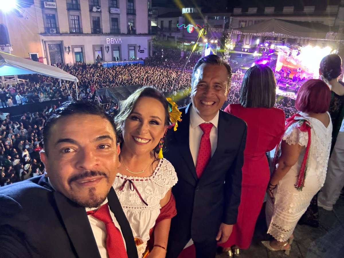 Viva México, AMLO.