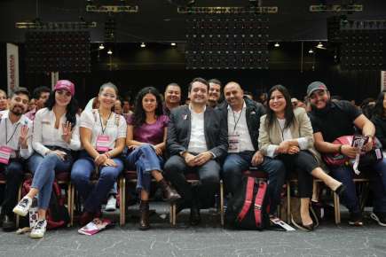 La Diputada Federal Gaby Jiménez Go, estuvo presente en el Consejo Nacional de Morena, en donde se renovó la dirigencia quedando al frente Luisa Alcalde