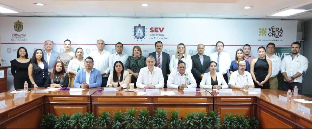SEV y Embajada de México en Austria realizan jornada vocacional por las ciencias   