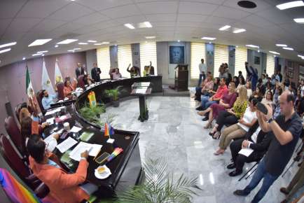 Avalan ayuntamientos reforma que modifica inicio de gobierno y legislatura   