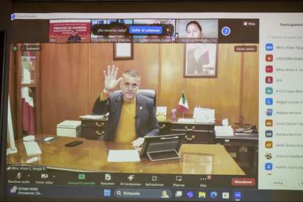 Se integran 65 docentes más al sistema educativo
