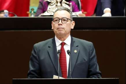 Plantean garantizar desde la Constitución Política medicinas y atención médica a sectores vulnerables   