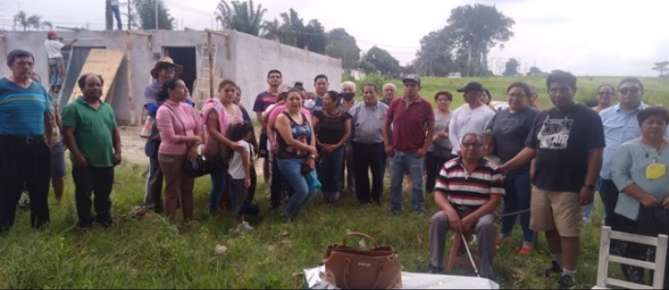 Mas de 6 años llevan 60 familias de Atzacan demandando justicia y la restitución de sus lotes  