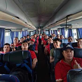 Mineros de la Sección 290 de Pánuco Asisten a la Ceremonia por el XXlll Aniversario Luctuoso de don Napoleón Gómez Sada