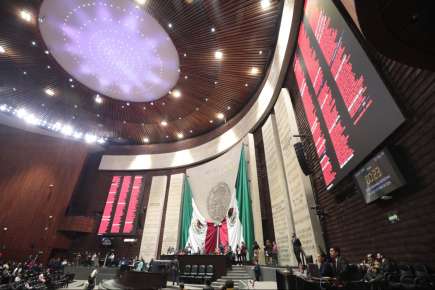 Fundamentan en sesión semipresencial de la Cámara de Diputados dictámenes sobre leyes secundarias de la reforma al Poder Judicial   