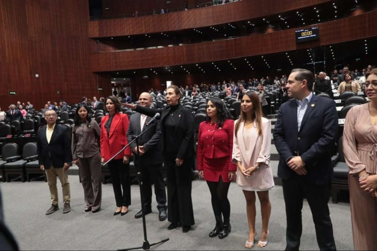 Ruth Marisela Silva Andraca rinde protesta como diputada federal
