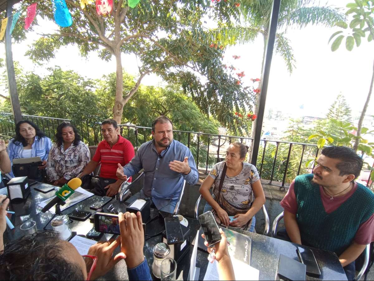 Crisis hídrica viven habitantes de comunidades y colonias de Coatepec  