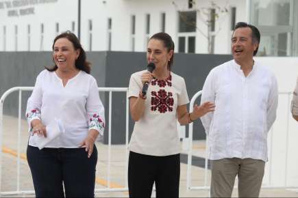 ACOMPAÑA ROCÍO NAHLE A CLAUDIA SHEINBAUM A GIRA PRESIDENCIAL EN VERACRUZ