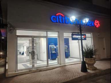 Clausuran Sucursal de BANAMEX en Pánuco