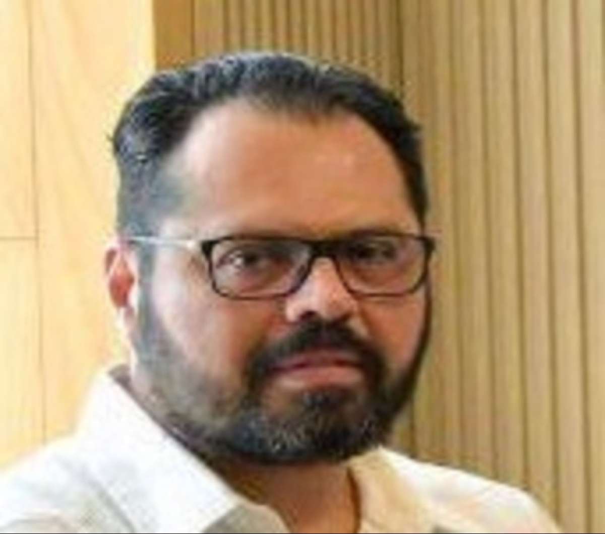 ASUMIRÁ MIGUEL REYES TITULARIDAD DE SEFIPLAN