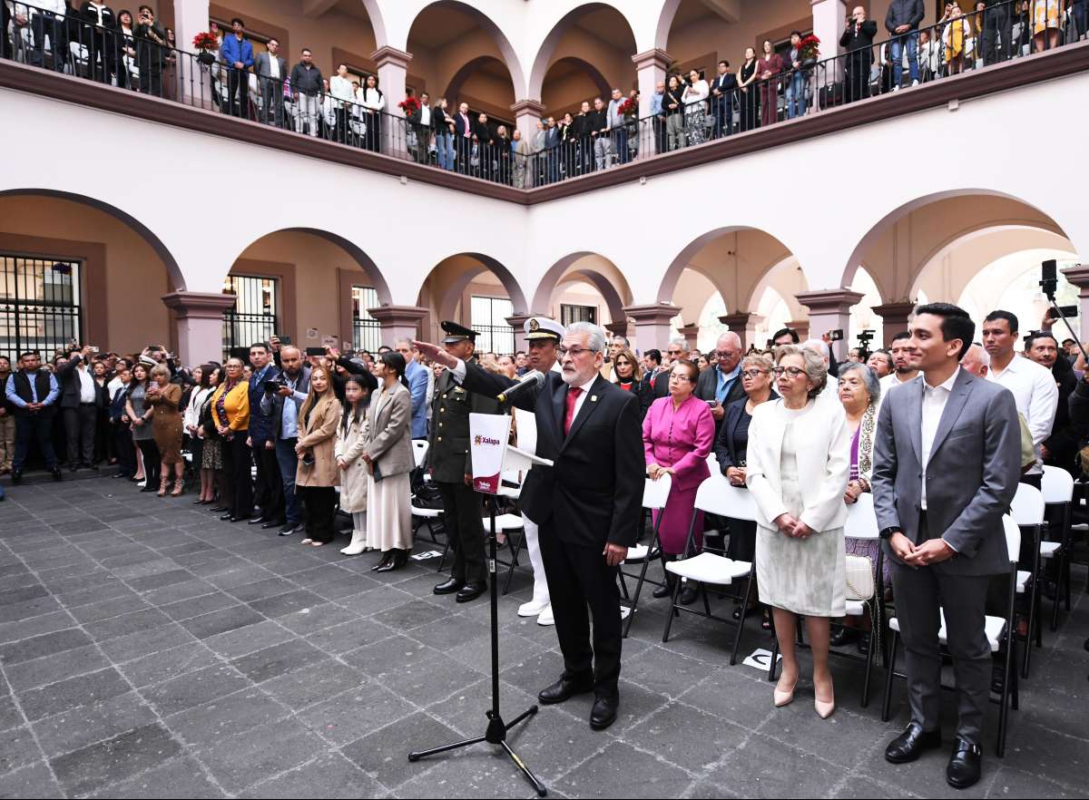 Alberto Islas, alcalde de Xalapa