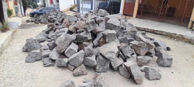 Constructora Marvas y CMAS abandonan obra en Xalapa, perjudican a decenas de familias de la colonia El Olmos