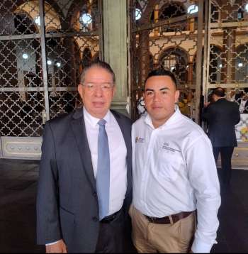 Atiende Subsecretario de Gobierno José Manuel Pozos Castro demandas del Sindicato Único de Trabajadores al Servicio del Instituto de Espacios Educativos.