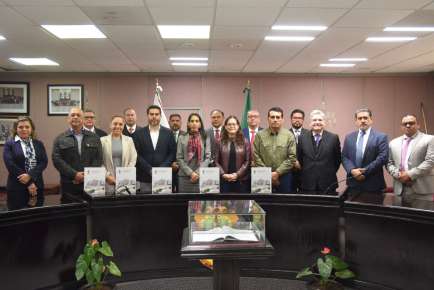 Cumple Presidencia del Congreso recepción del Informe Anual de la FGE
