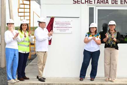 Supervisa gobernadora Rocío Nahle García planta solar de Pánuco