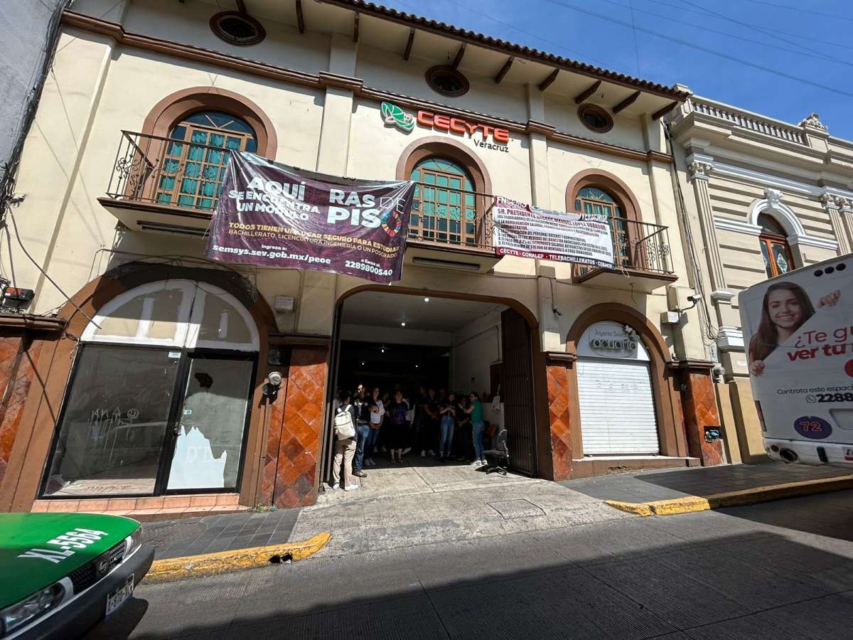 Agremiados del SUTCECYTEV suspenden paro de labores y marcha prevista para este lunes