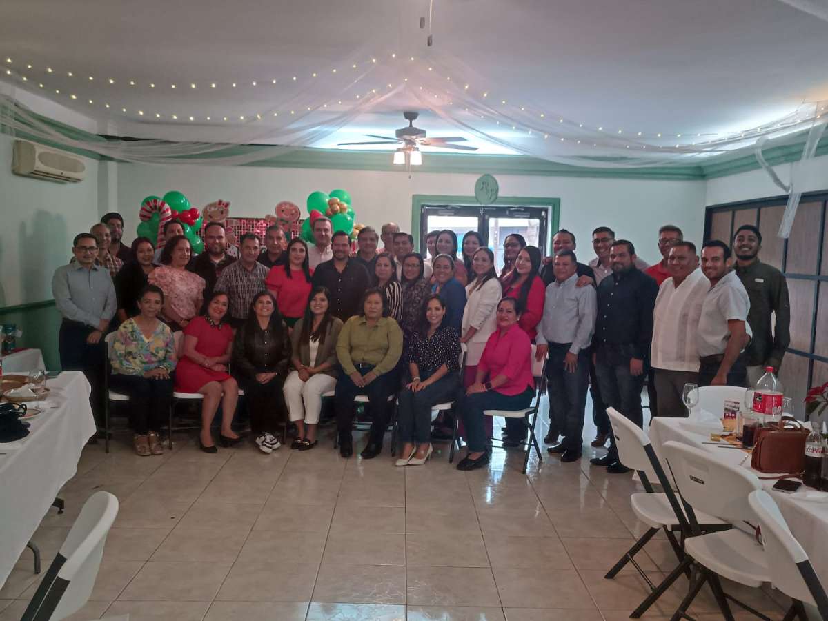Celebraron su Posada Navideña Integrantes del  Sindicato de Profesionales de la Educación del ITSP