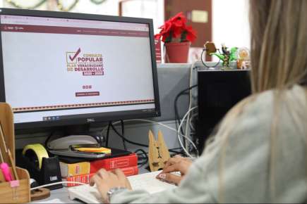 Contraloría exhorta a la participación ciudadana en el Plan Veracruzano de Desarrollo