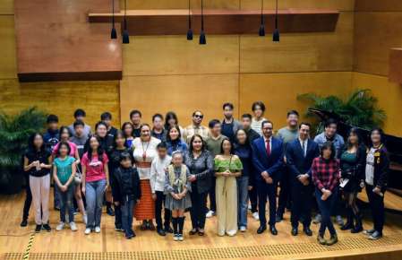Por su talento, reciben una beca 97 estudiantes del Instituto Superior de Música   