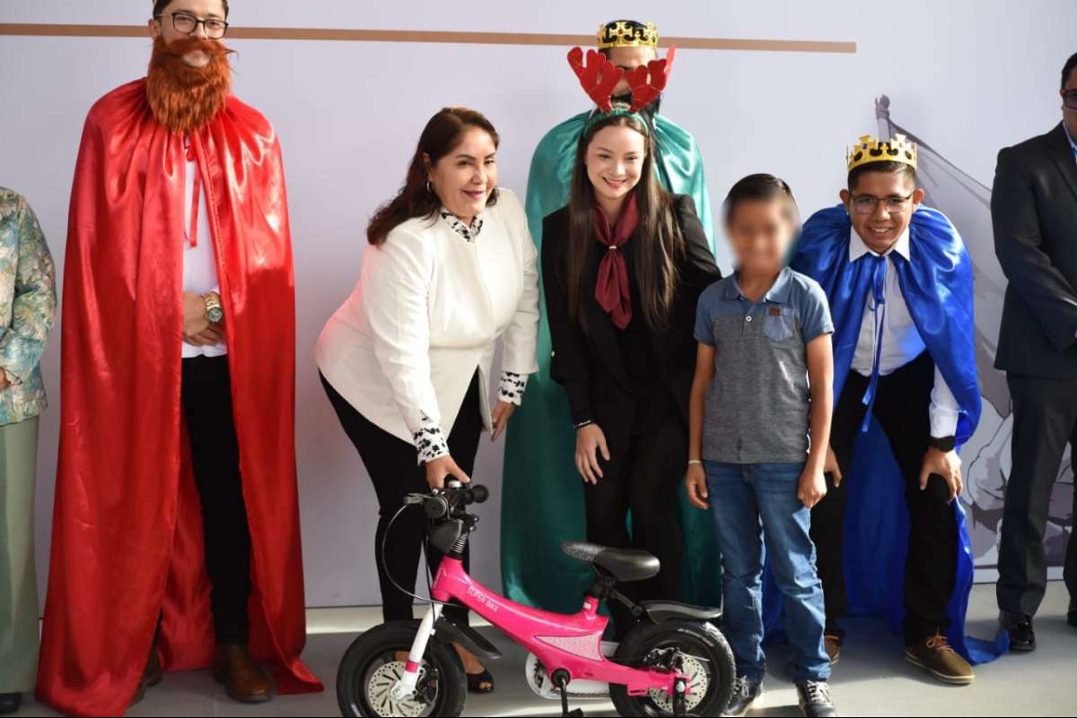 Prevalece diálogo y puertas abiertas con los 57 sindicatos del sector educativo   