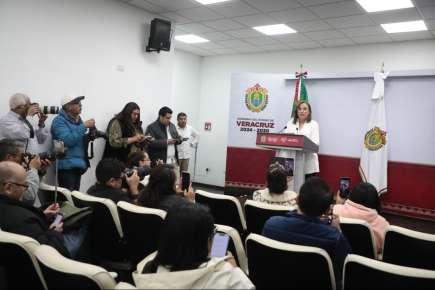 Poza Rica lidera en abasto de medicamentos a través de Camionetitas de la Salud   