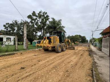 Gobierno municipal rehabilita calles de Calentadores en Pánuco 