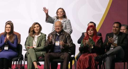 Rocío Nahle participa en el primer Encuentro Nacional Municipal
