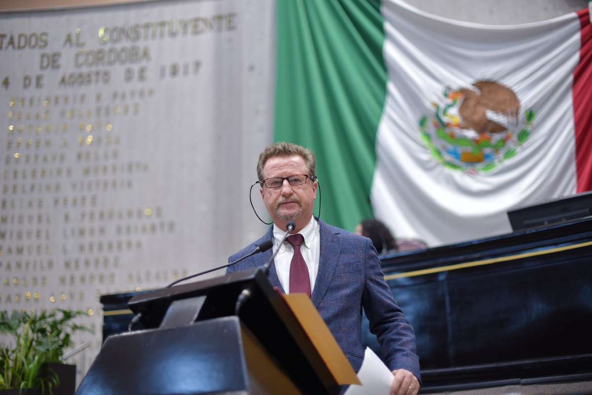 Reconocer participación de agentes y subagentes municipales, pide diputado   