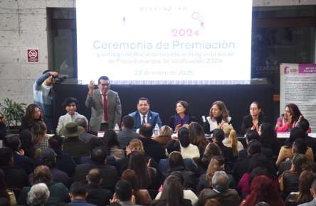 Constata Congreso premiación a entes que cumplen con obligaciones de transparencia