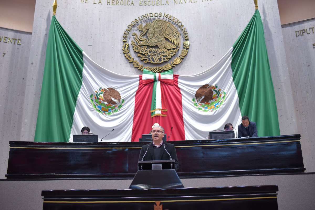 Exhorta diputado a autoridades a invertir en remodelación de bibliotecas   