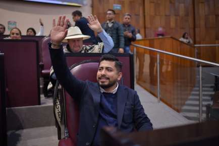 Presenta diputado propuesta de Ley de Obras Públicas para el estado   
