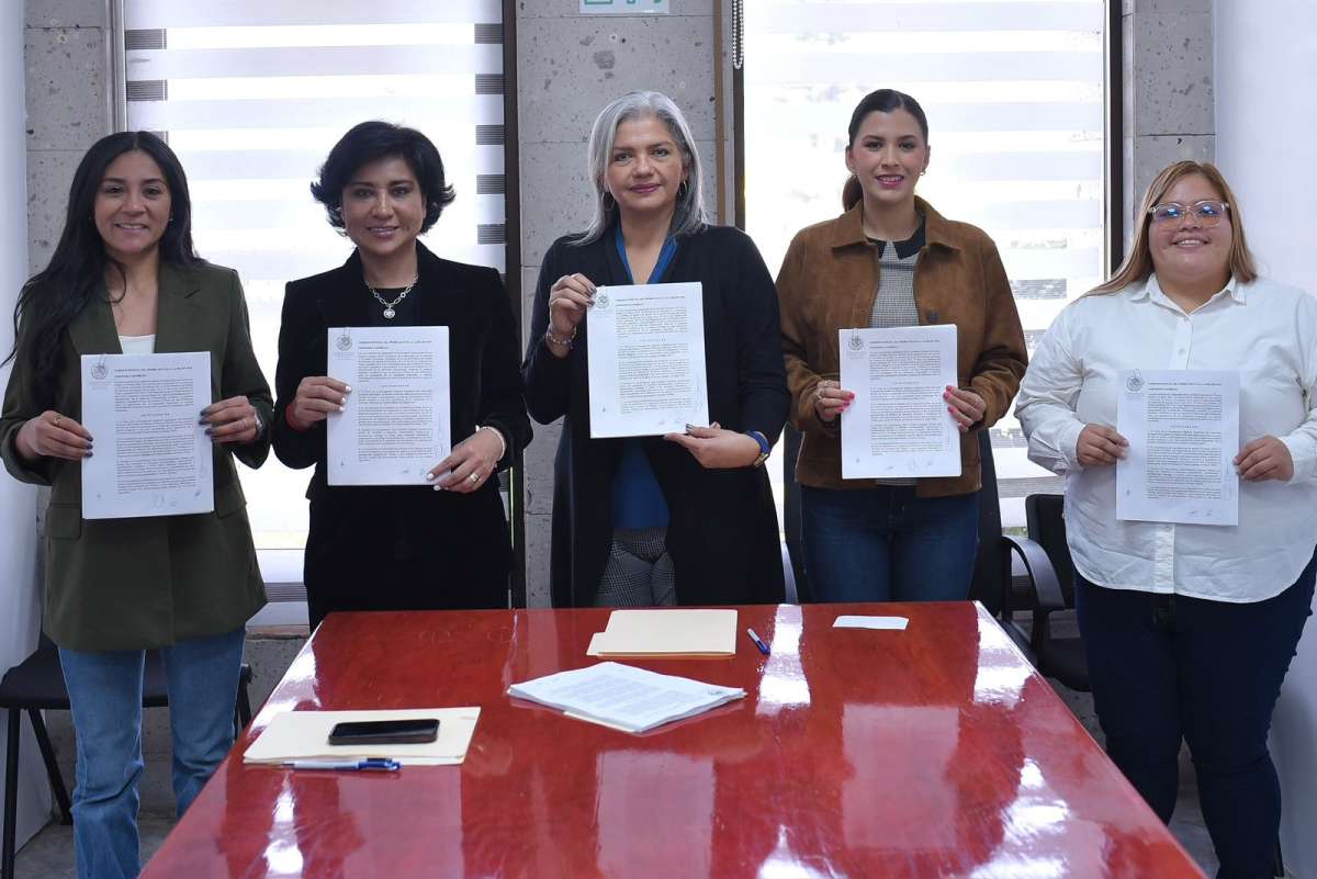 Elige comisión a Ángela Olazarán como ganadora del Premio a la Mujer 2025