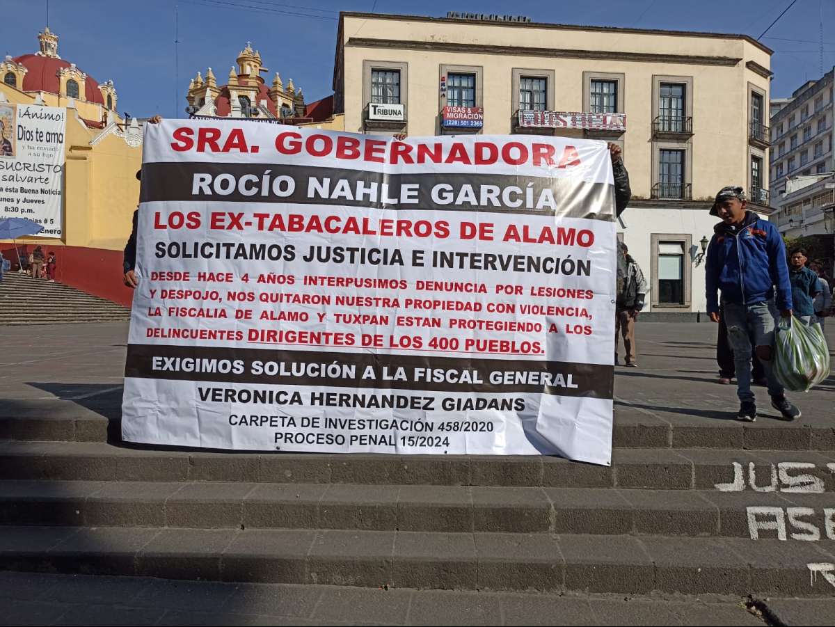 Extabacaleros denuncian que FGE obstaculiza denuncia interpuesta por despojo de bodegas en Álamo Temapache