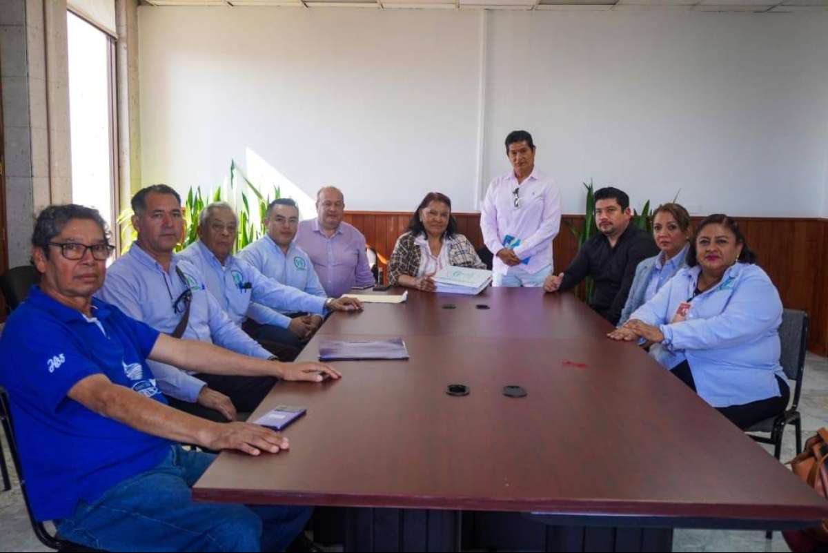 Respaldo legislativo para comunidad sindical con la Dip. Victoria Gutiérrez Pérez.