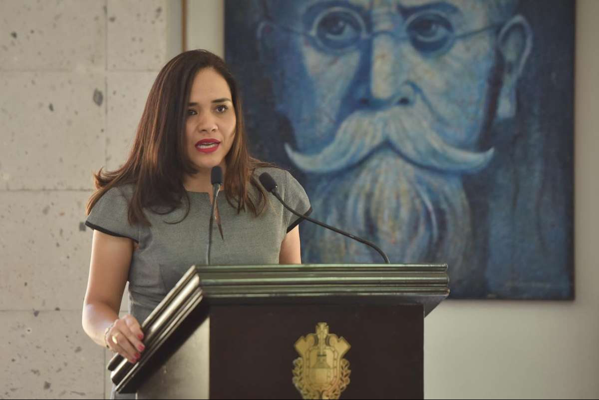 Impulso municipal a regularización de predios escolares, propone legisladora   