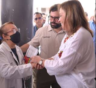 No vamos a esperar, Veracruz garantizará todos los medicamentos: Rocío Nahle