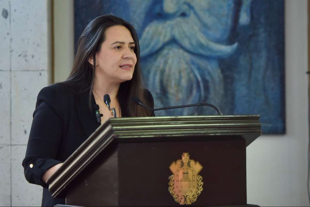 Unidad en Veracruz, pide diputada, en favor de las mujeres